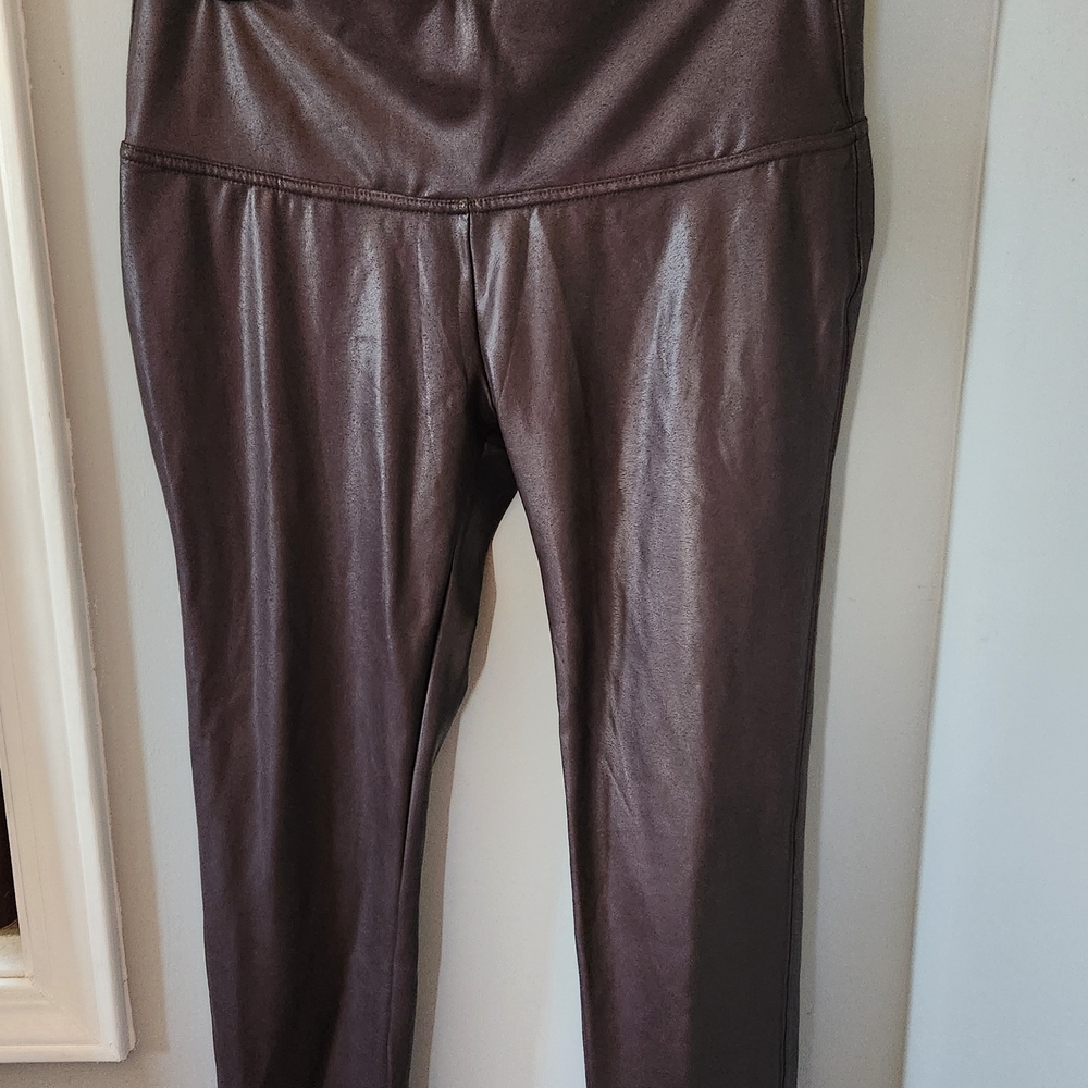 Time and Tru Brown Leggings with High-Rise Waistband